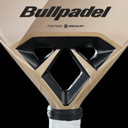 BULLPADEL VERTEX 04 W 2025 DELFI BREA (Racchetta)